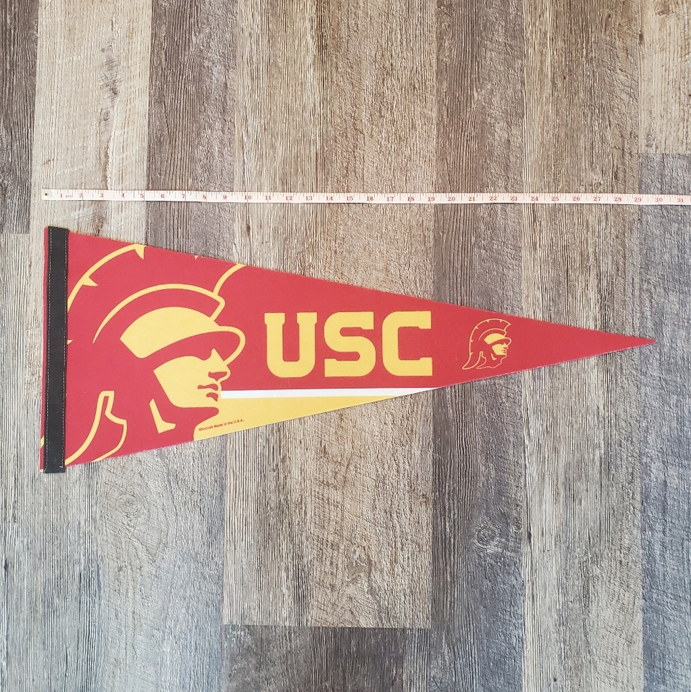 Vintage WinCraft USC red yellow Pennant